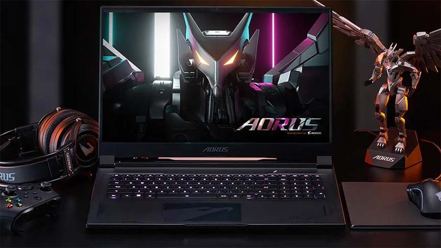 gigabyte aorus 17x azf rtx 4090 gaming laptop